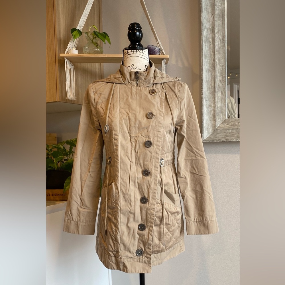 Juicy Couture Beige Button Detail Trench